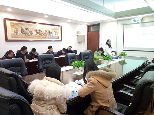 研究生过程装备与安全科学党支部第七次生活会活动图片 1.jpg 研究生过程装备与安全科学党支部第七次生活会活动图片 1.jpg