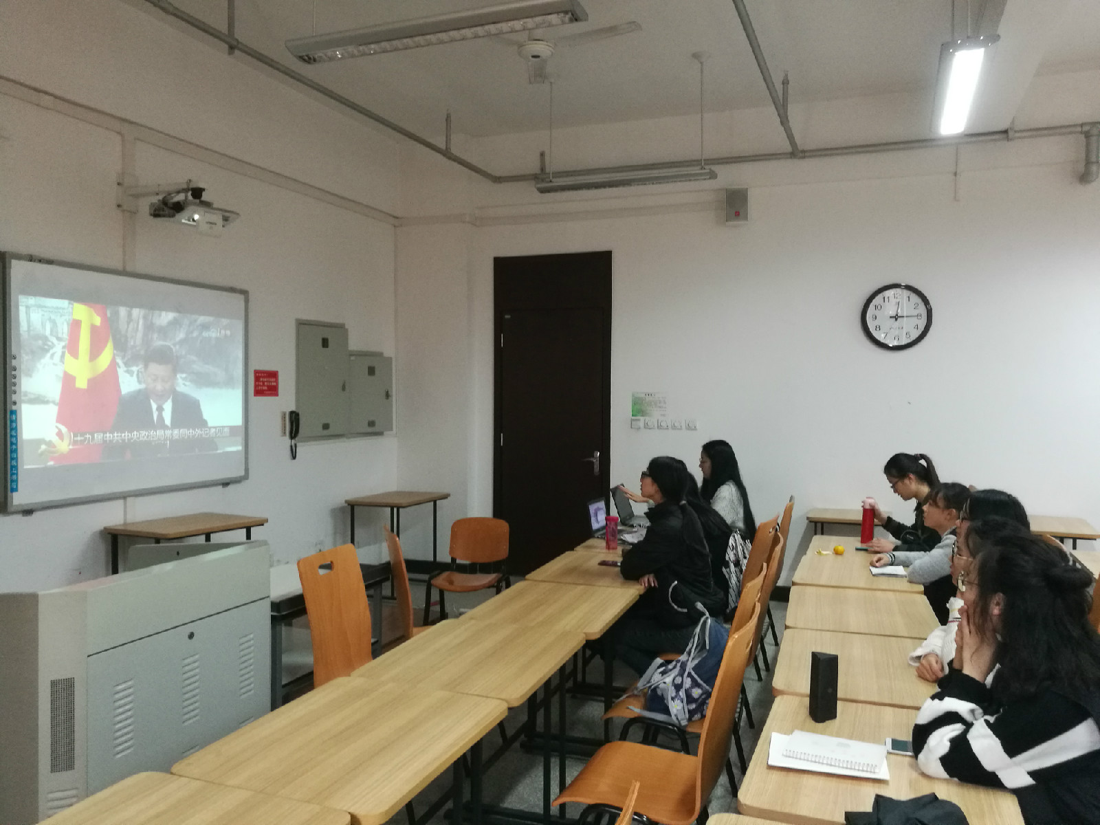 IMG_20171025_121440.jpg IMG_20171025_121440.jpg